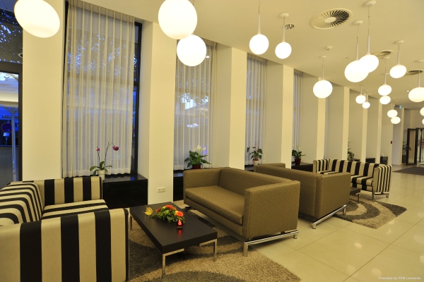 Hotel Golden Tulip Reiss